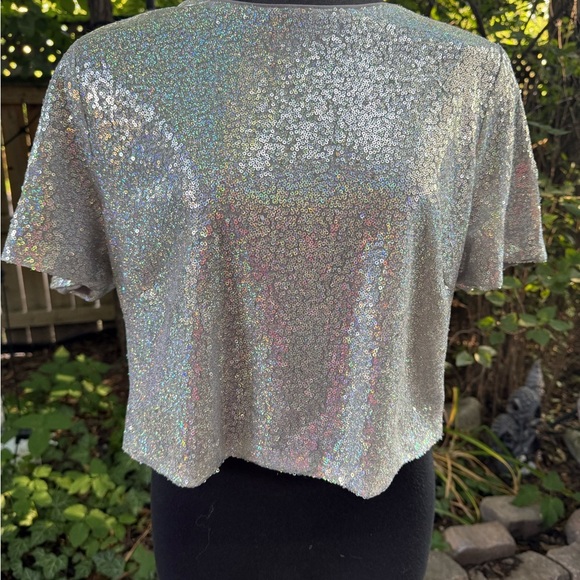 Honey Maddy Silver Sequin Women's Top. Size M. New with tags. - Picture 1 of 8